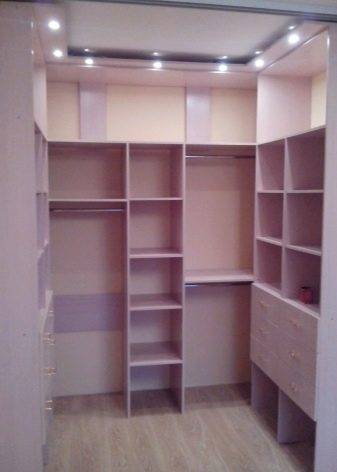 Гардеробные шкафы