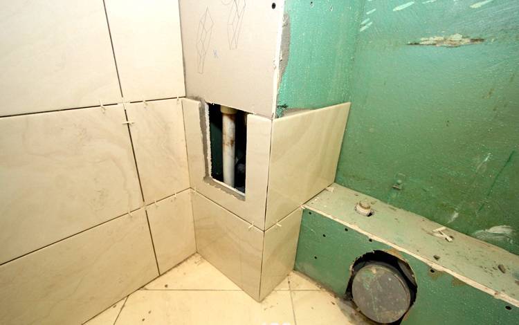 Влагостойкий гипсокартон: что это такое, расшифровка гкл и гклв, водостойкий вариант для ванной под плитку, какой должна быть толщина